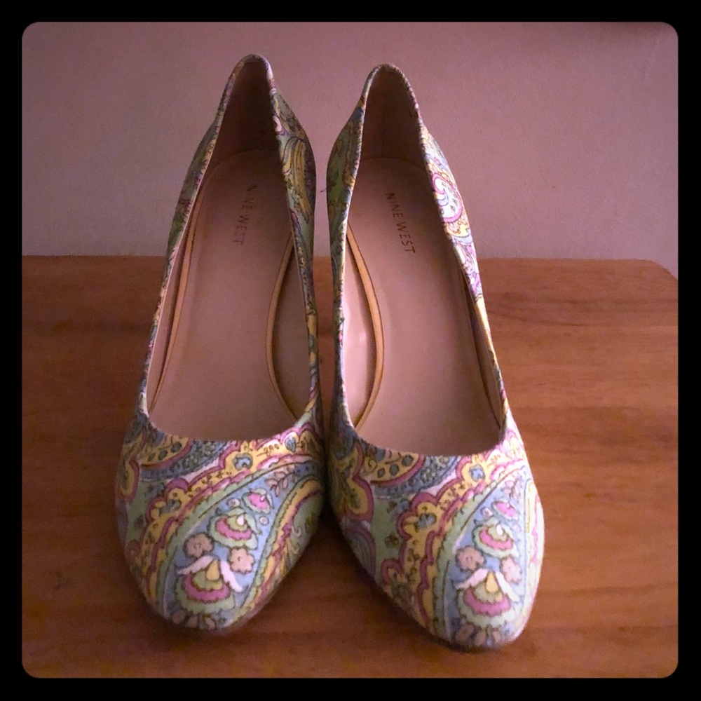 Women’s Nine West Multi-colored Printed Pumps